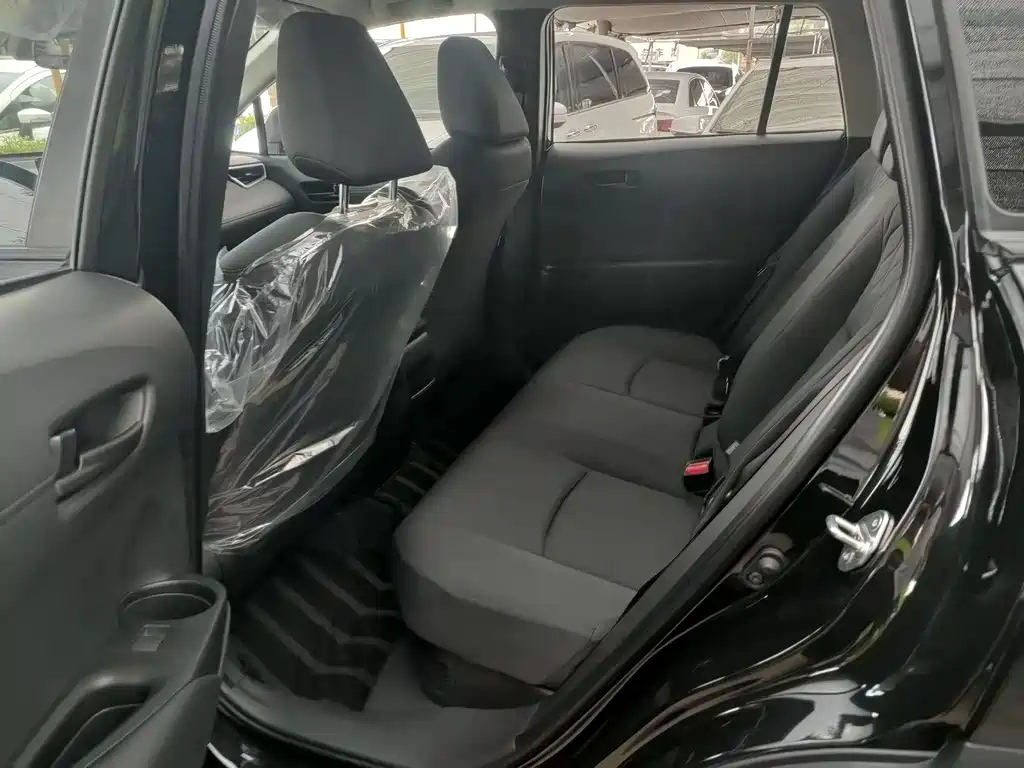 TOYOTA COROLLA CROSS 2024