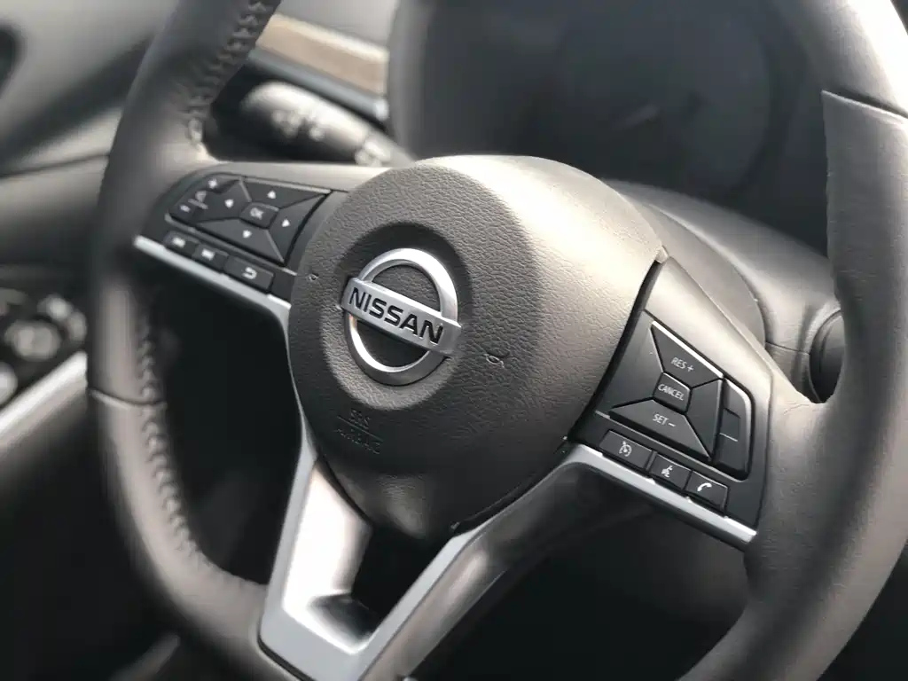 NISSAN TEANA 2021