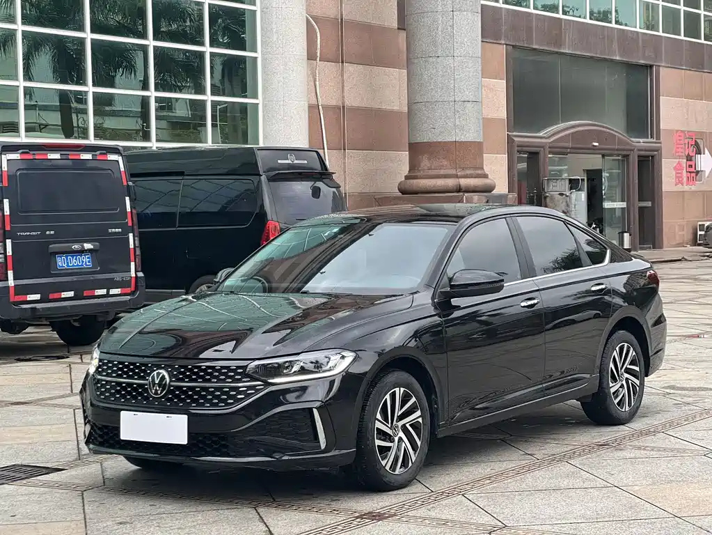 VOLKSWAGEN LAVIDA 2022