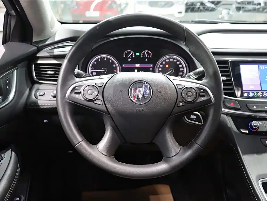 BUICK LACROSSE 2022