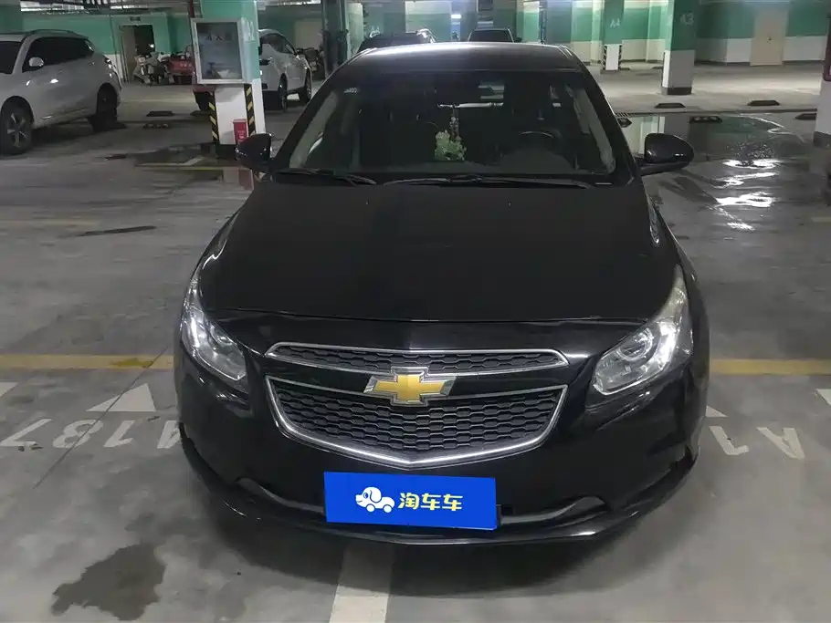 CHEVROLET CRUZE 2015