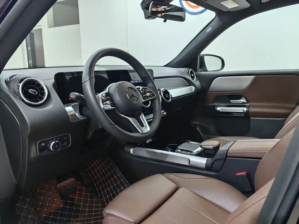 MERCEDES BENZ GLB 2022