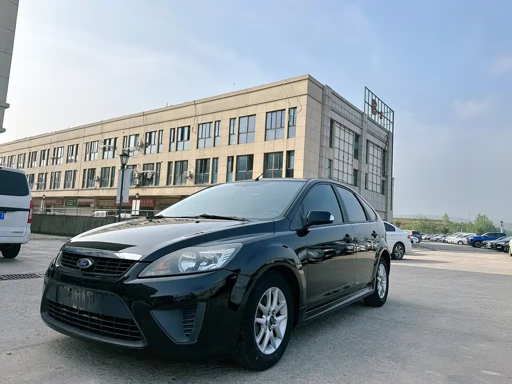 FORD FOCUS 2011