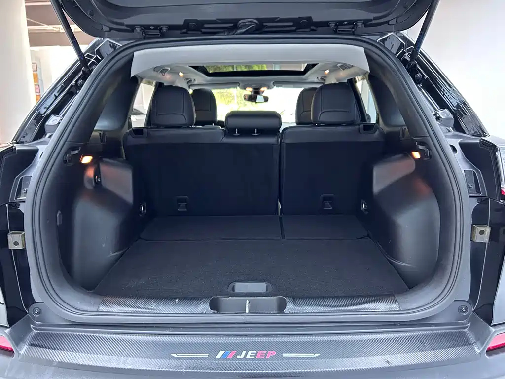 JEEP CHEROKEE 2019