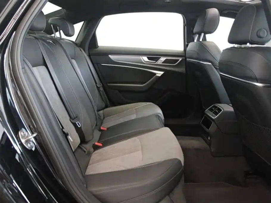 AUDI A6L 2024