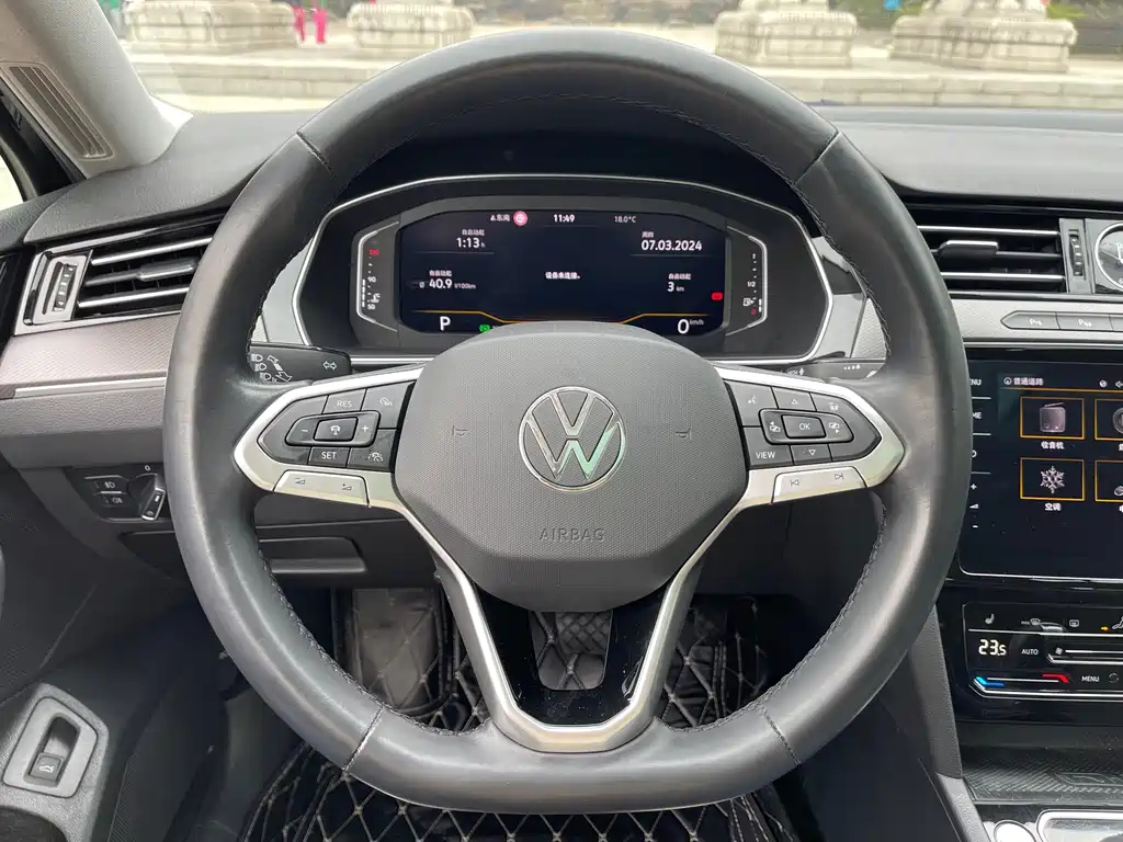 VOLKSWAGEN MAGOTAN 2021