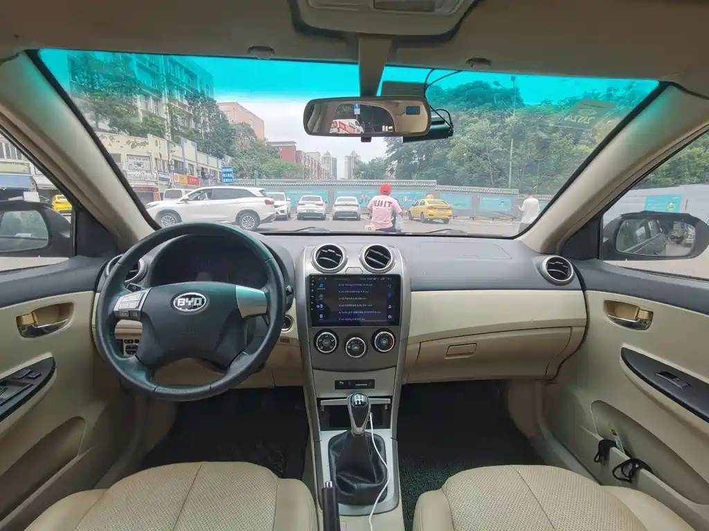 BYD G3 2012