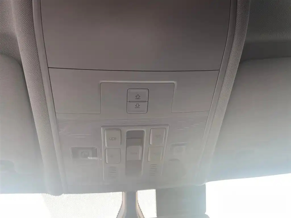 VOLKSWAGEN TIGUAN L 2021