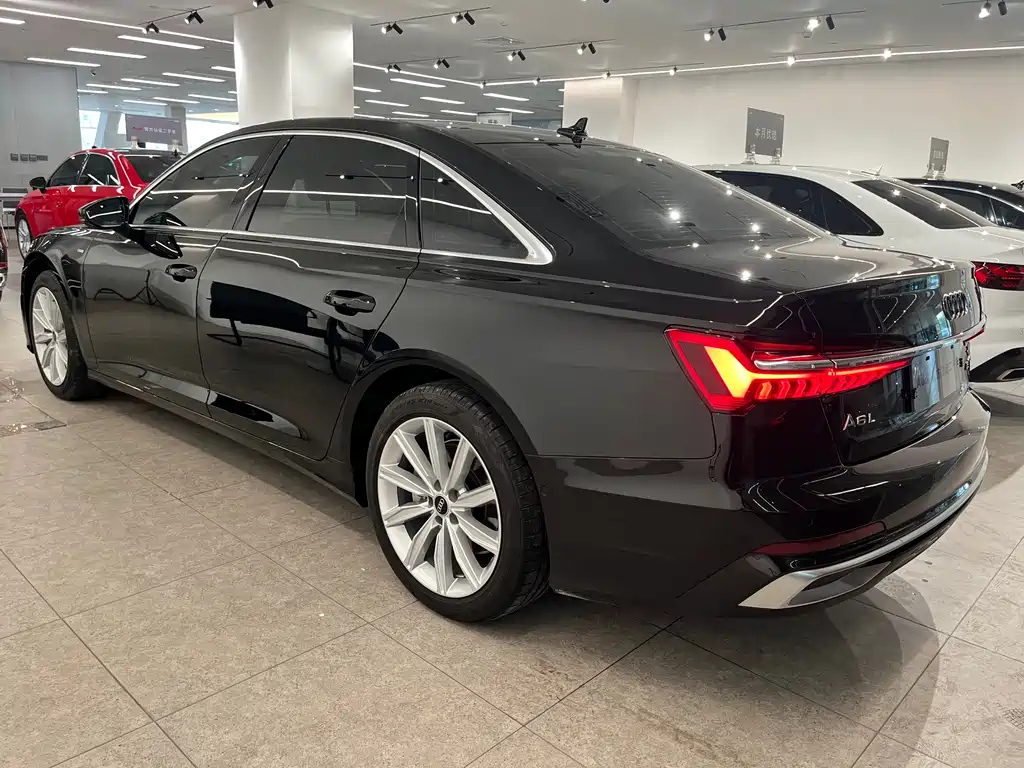 AUDI A6L 2023