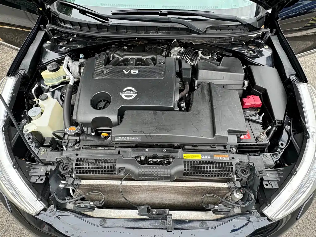 NISSAN TEANA 2013