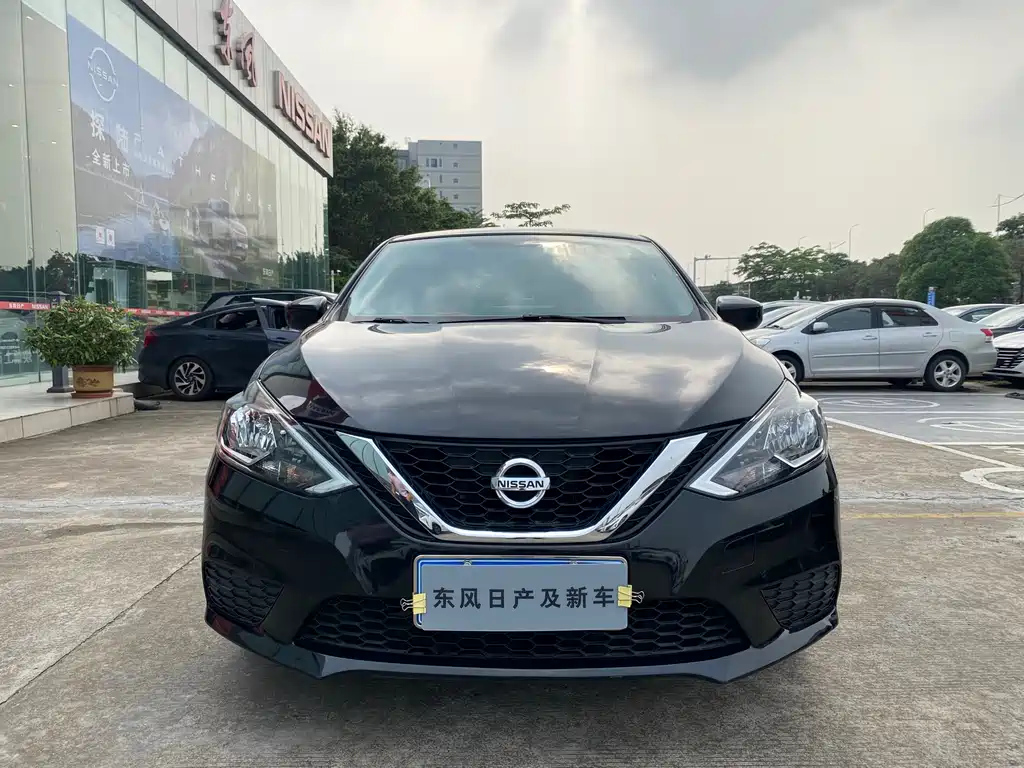 NISSAN SYLPHY 2019