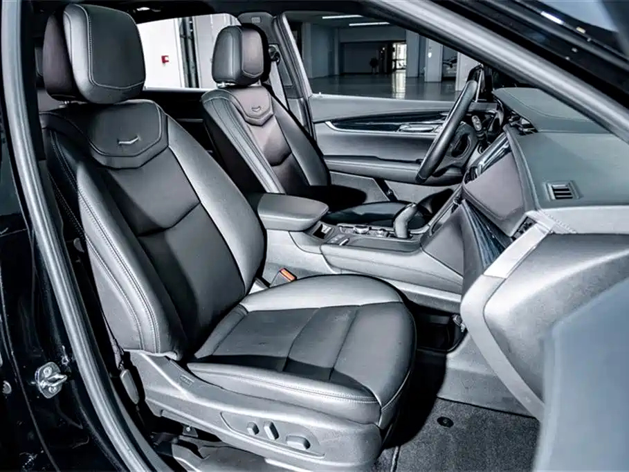 CADILLAC XT5 2023