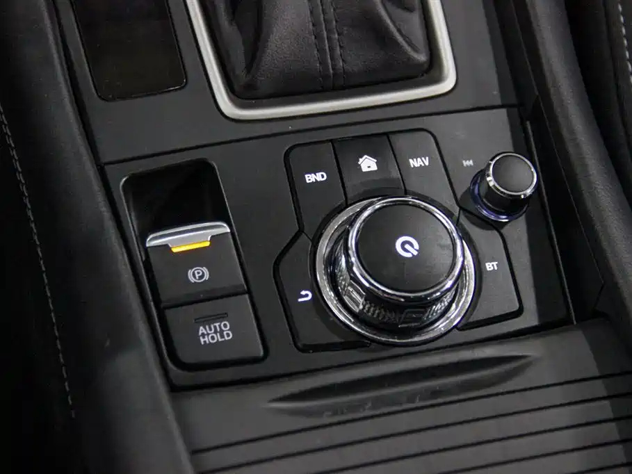 MAZDA CX-4 2016
