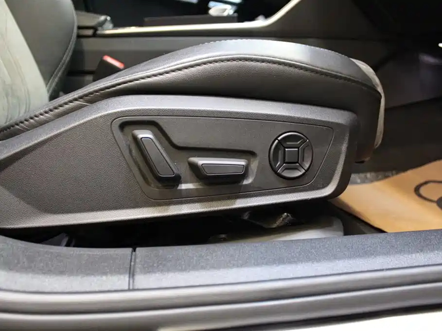 AUDI A6L 2022