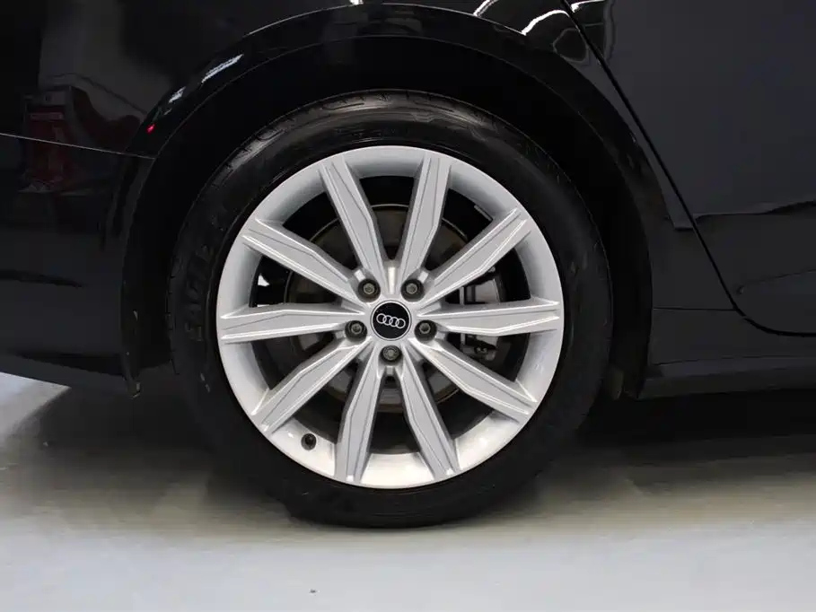 AUDI A6L 2022