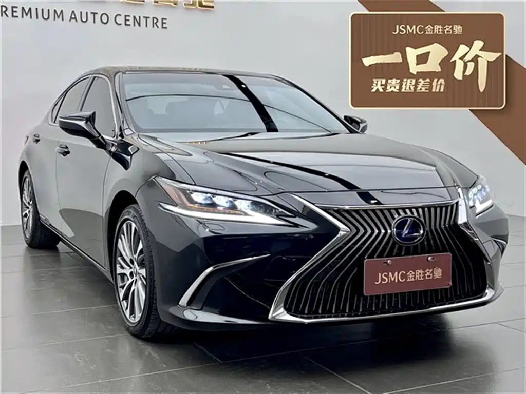 LEXUS ES 2021