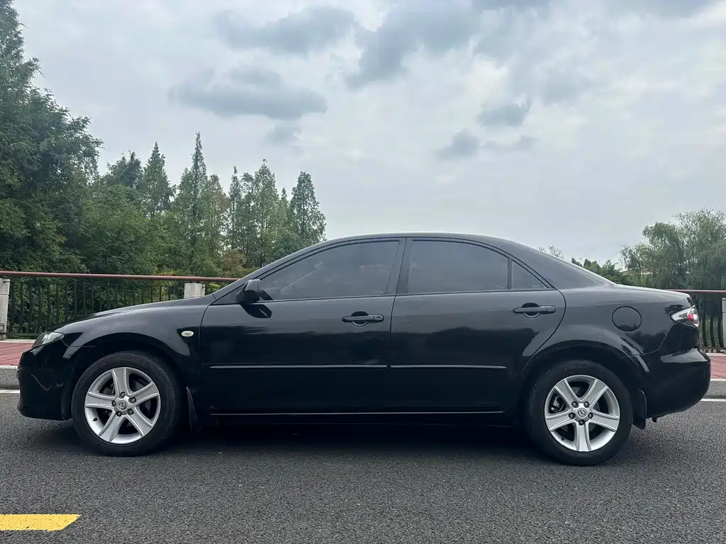 MAZDA 6 2010