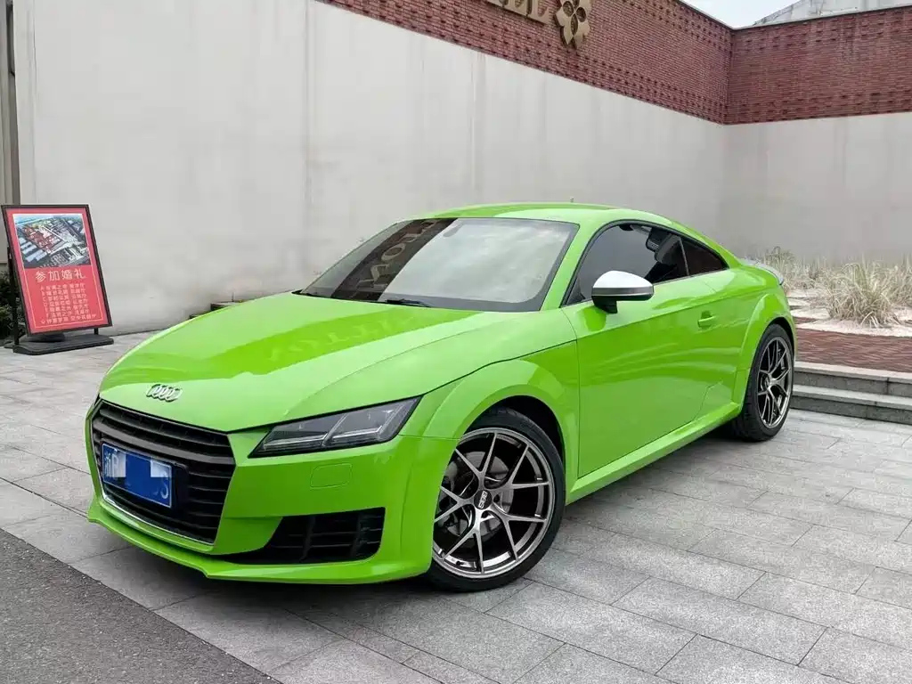 AUDI TT 2015