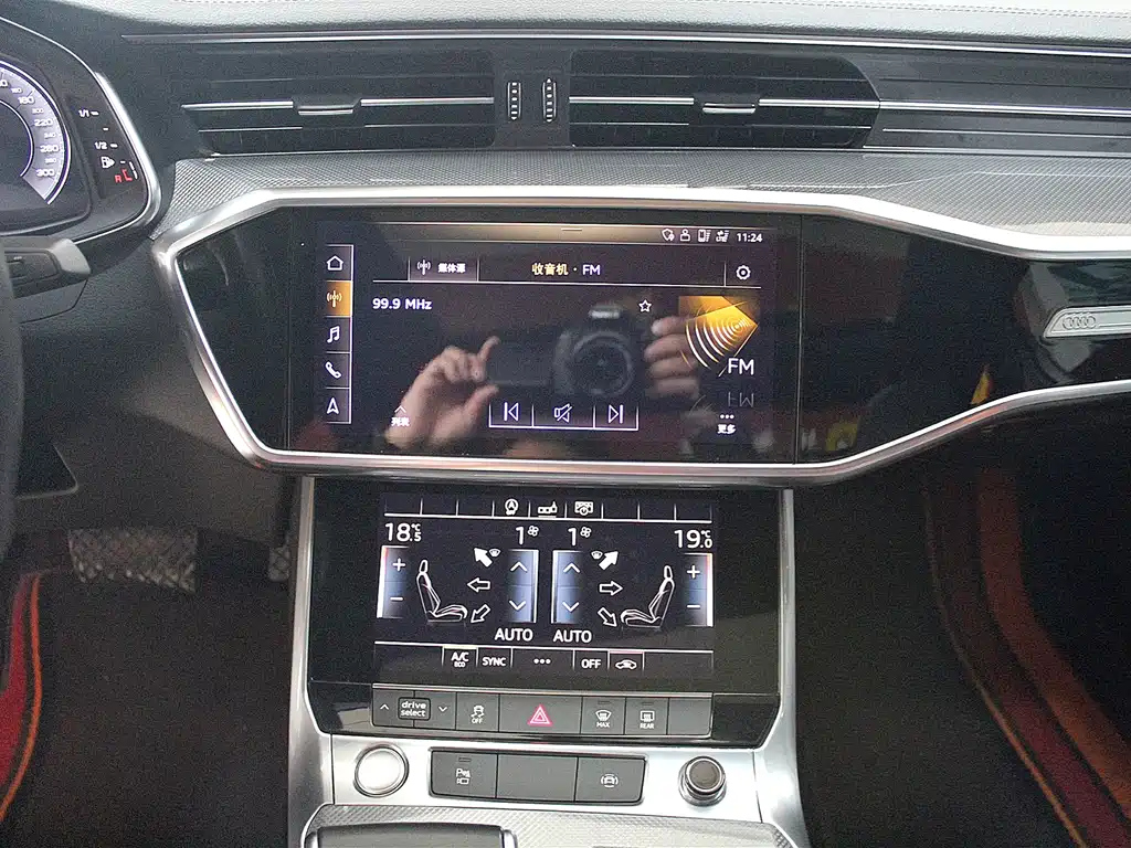 AUDI A6L 2019