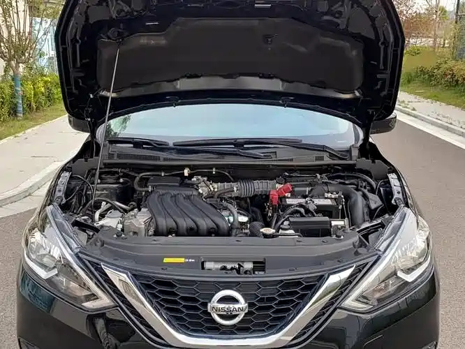 NISSAN SYLPHY 2020