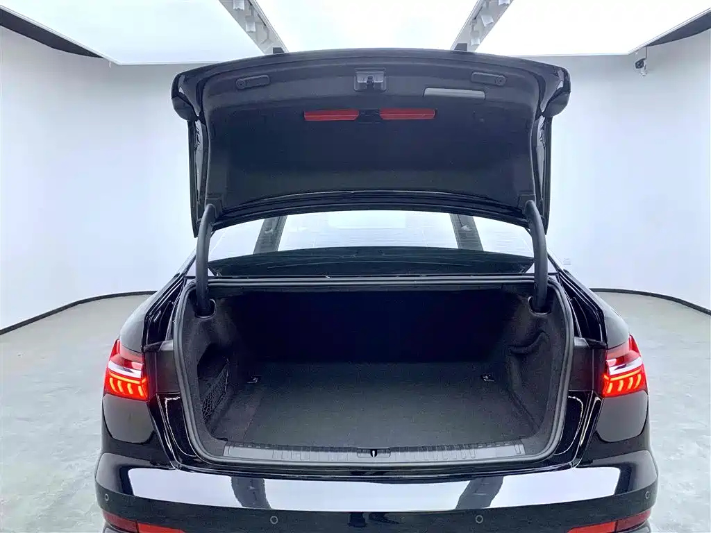 AUDI A6L 2023