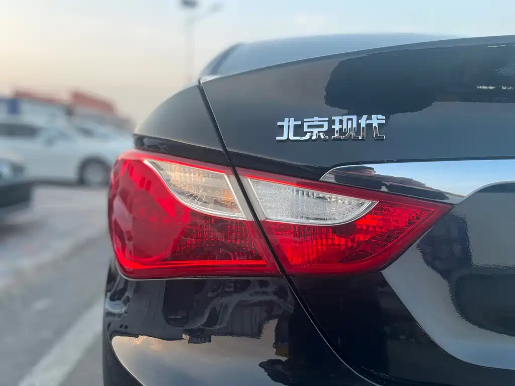 HYUNDAI SONATA 2016