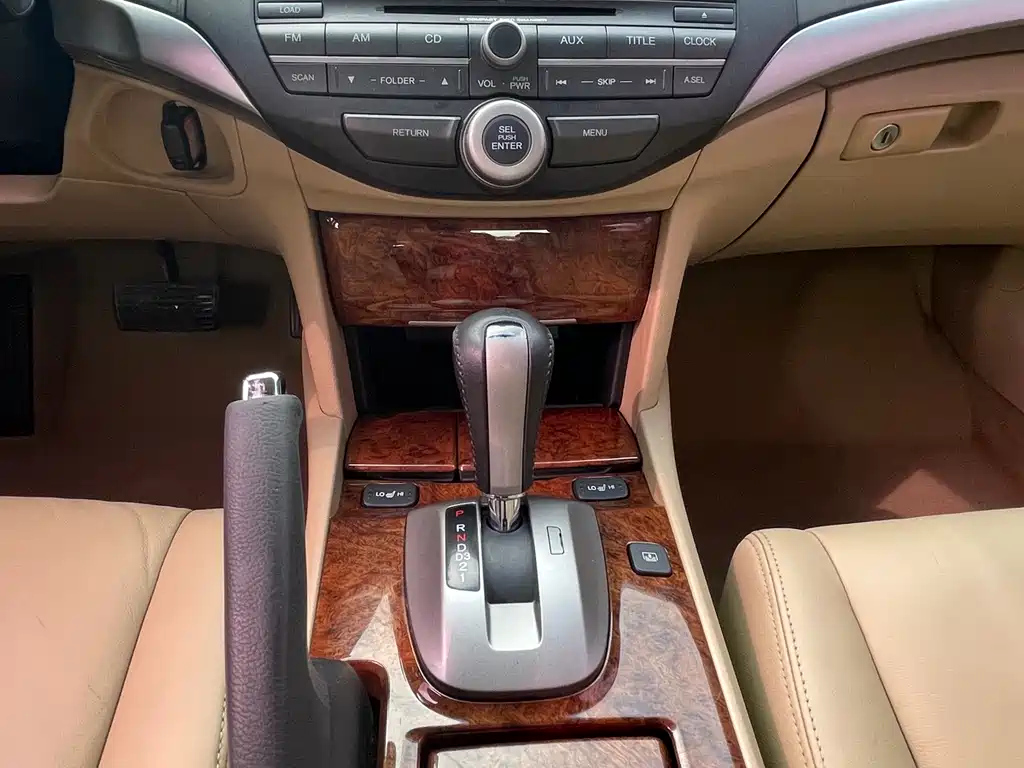 HONDA ACCORD 2011