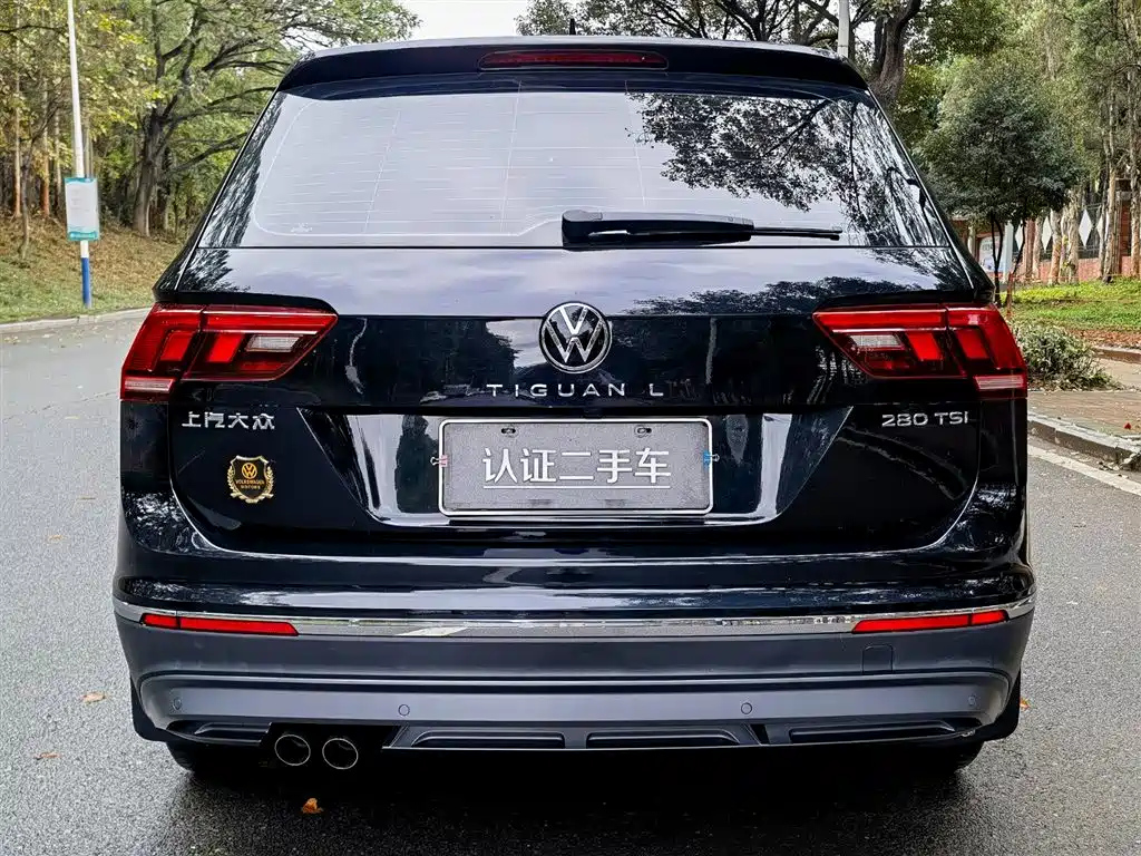 VOLKSWAGEN TIGUAN L 2021