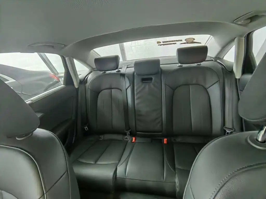 AUDI A6L 2017