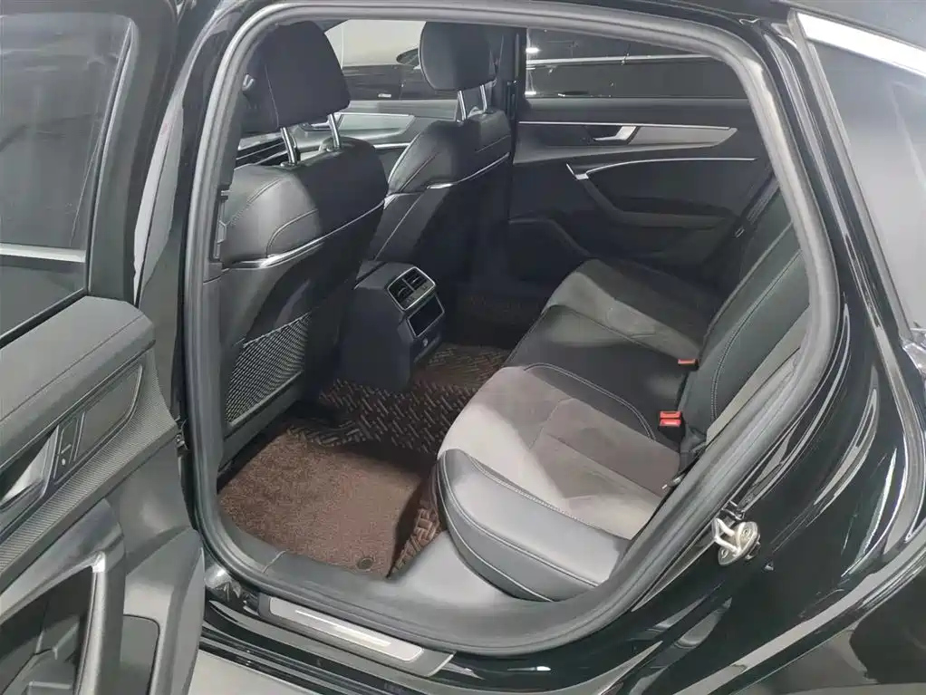 AUDI A6L 2022