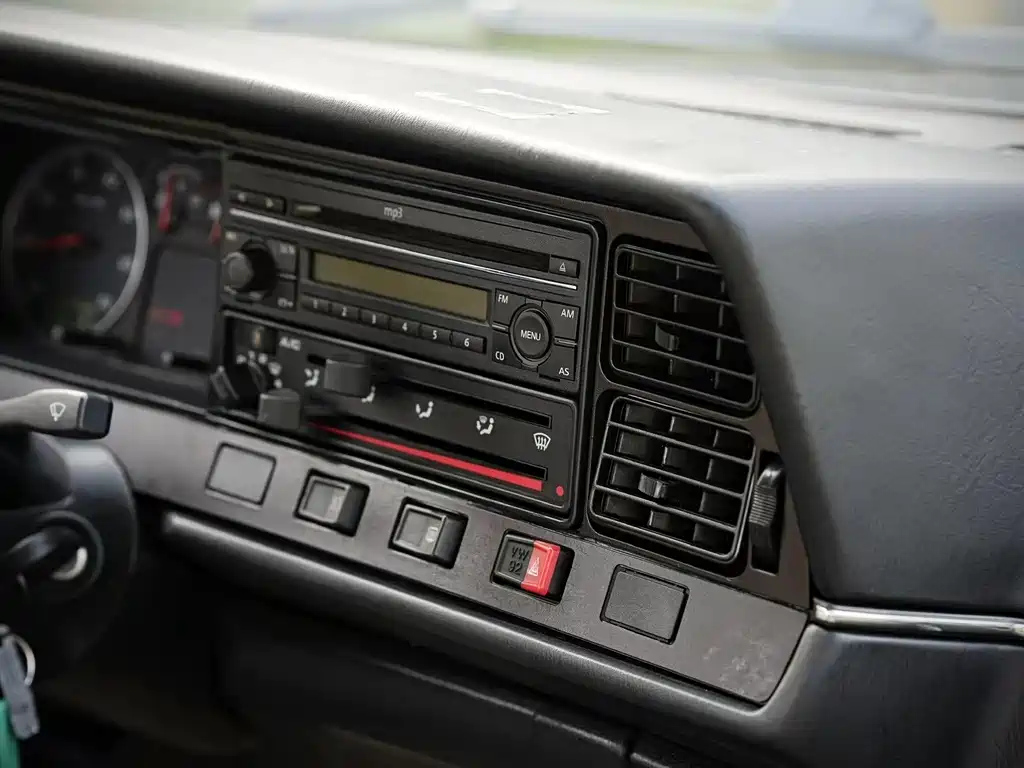 VOLKSWAGEN SANTANA CLASSIC 2010