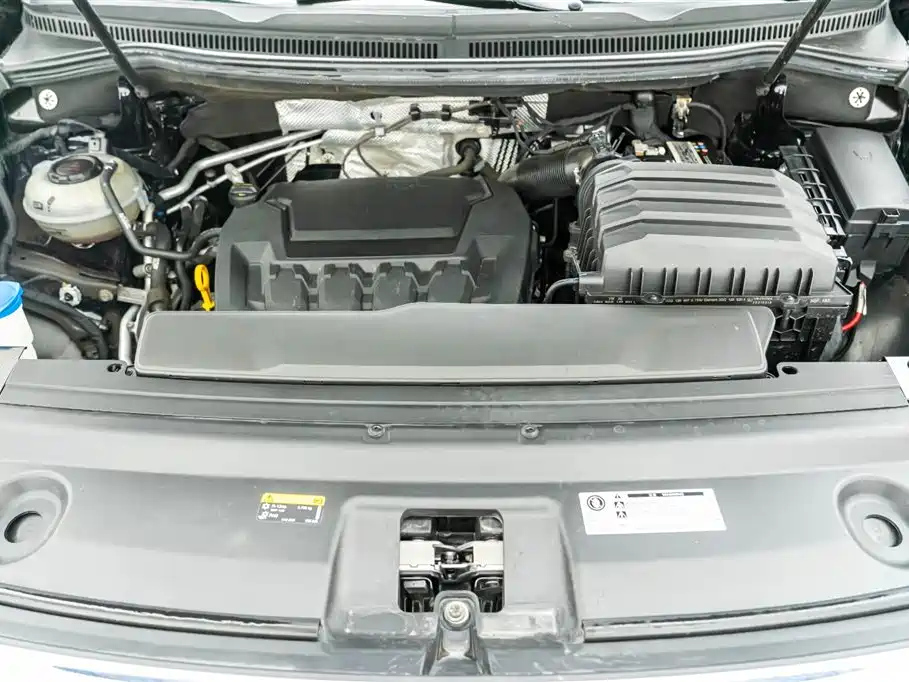 VOLKSWAGEN VILORAN 2021