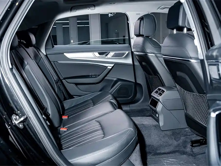 AUDI A6L 2023