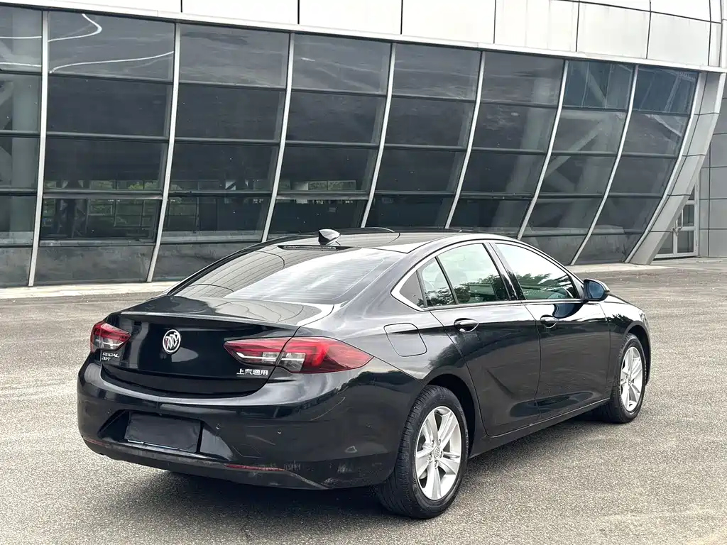 BUICK REGAL 2019