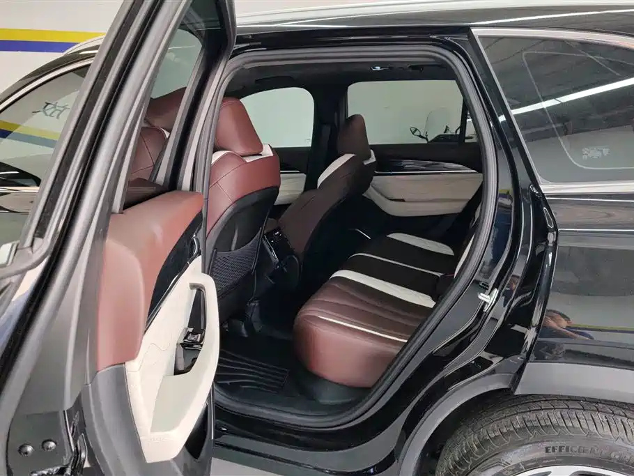 GEELY AUTO MONJARO 2023