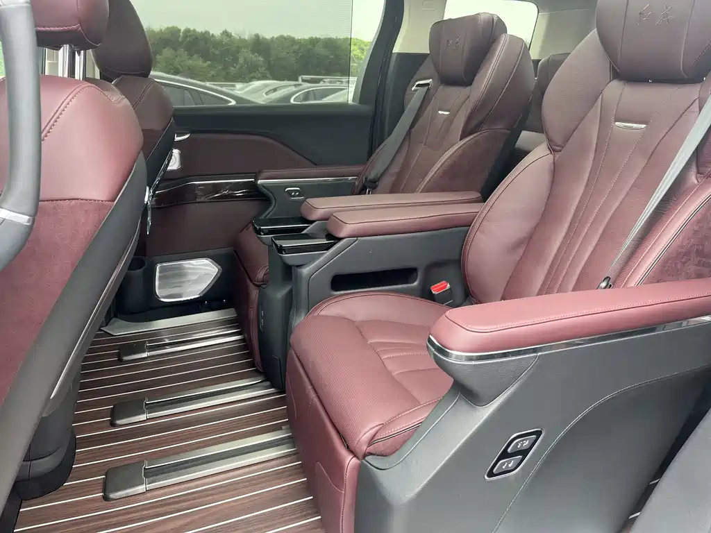 HONGQI HQ9 2023