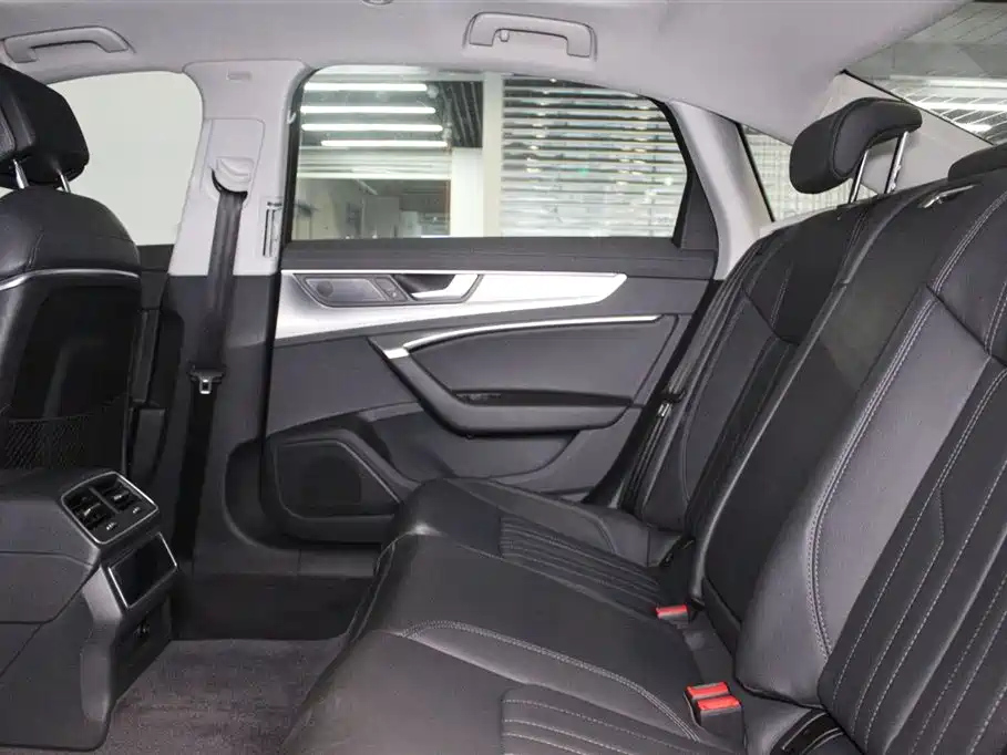 AUDI A6L 2022