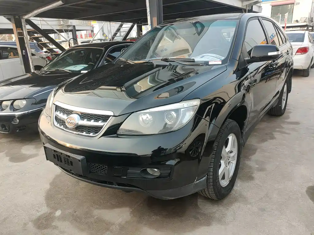 BYD S6 2014