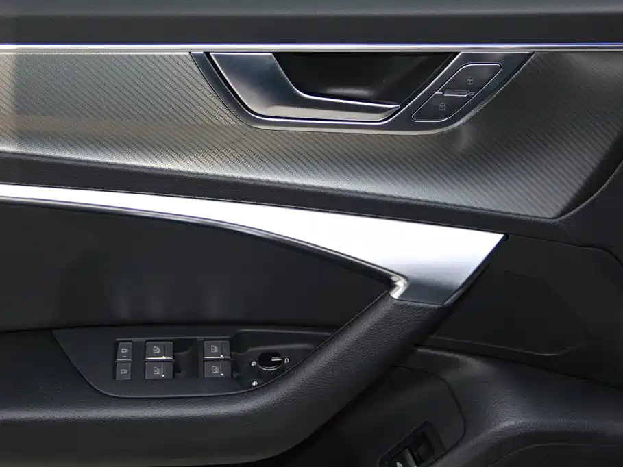AUDI A6L 2022