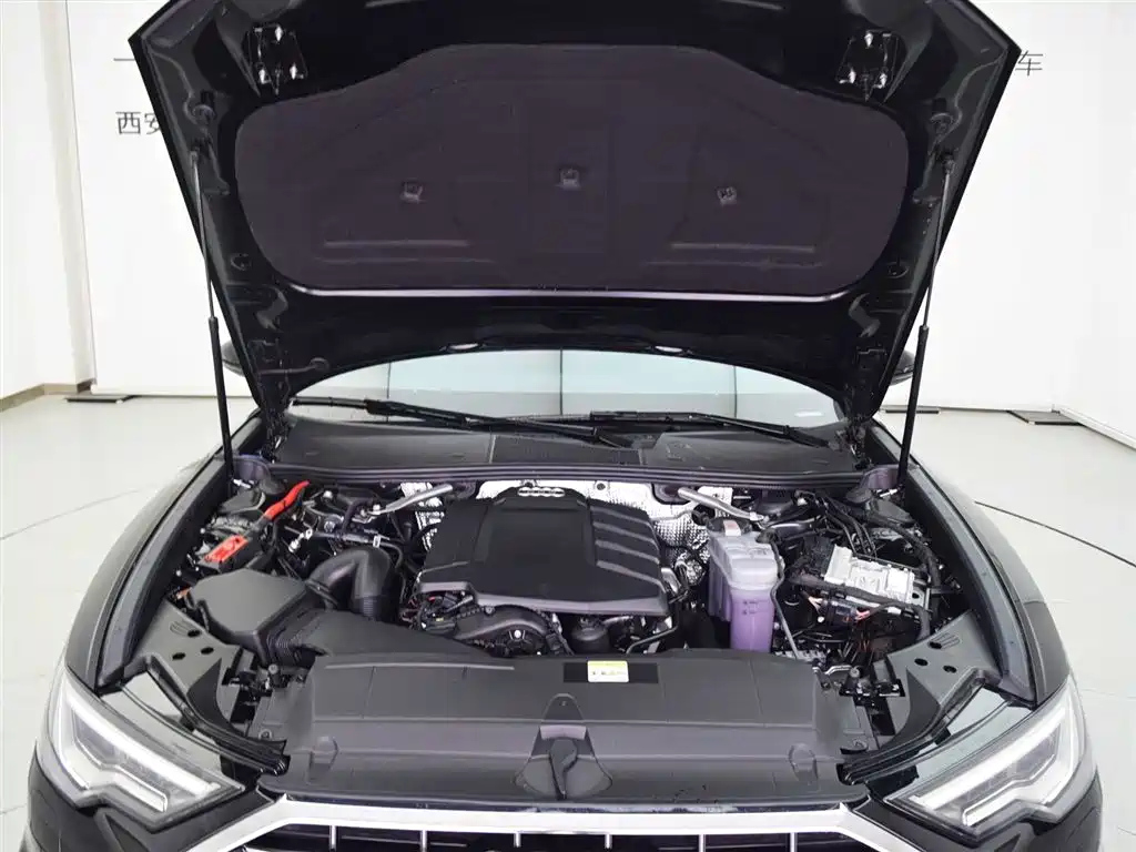 AUDI A6L 2020