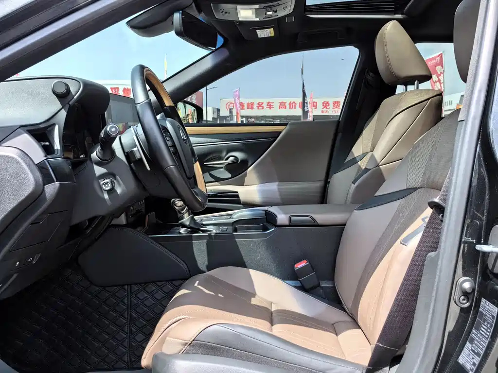 LEXUS ES 2022