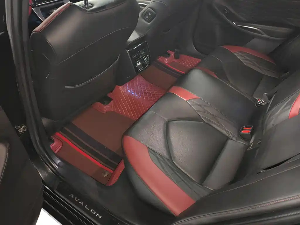 TOYOTA AVALON 2022