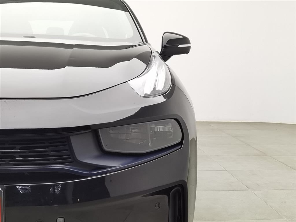 LYNK&CO 03 2018
