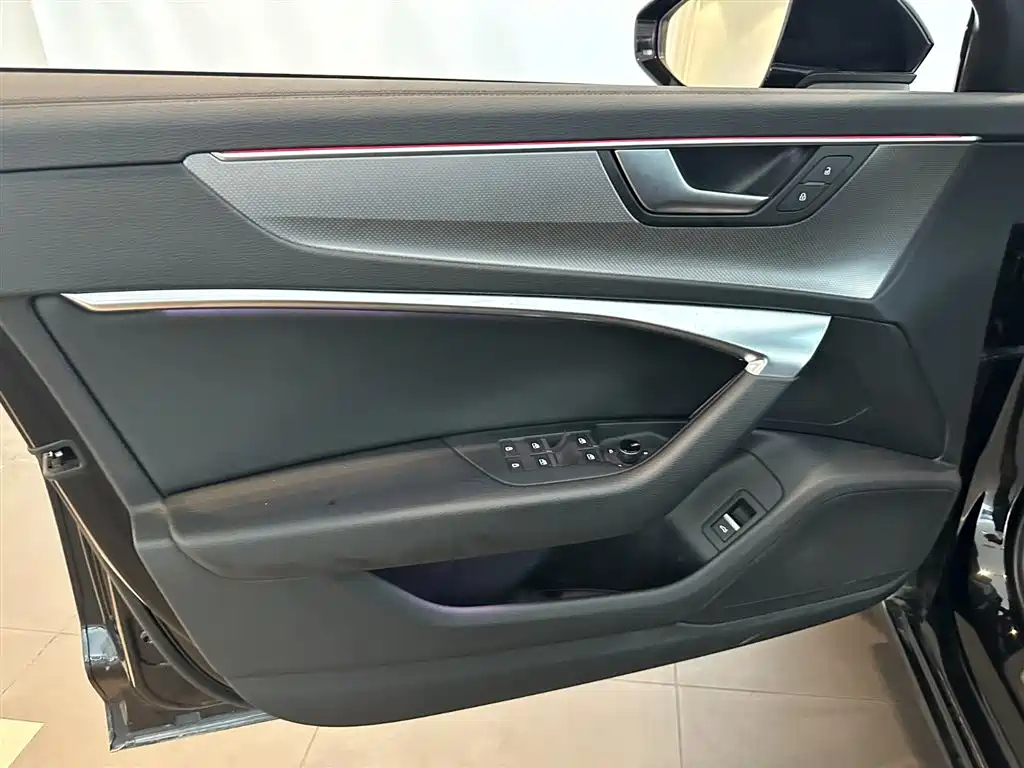 AUDI A6L 2022