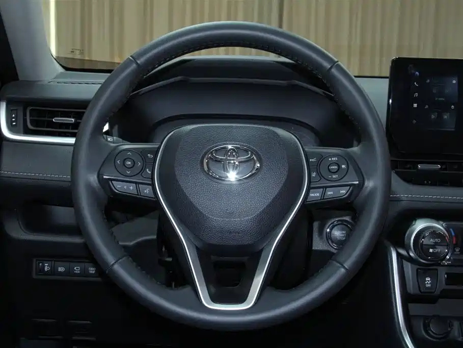 TOYOTA WILDLANDER 2024