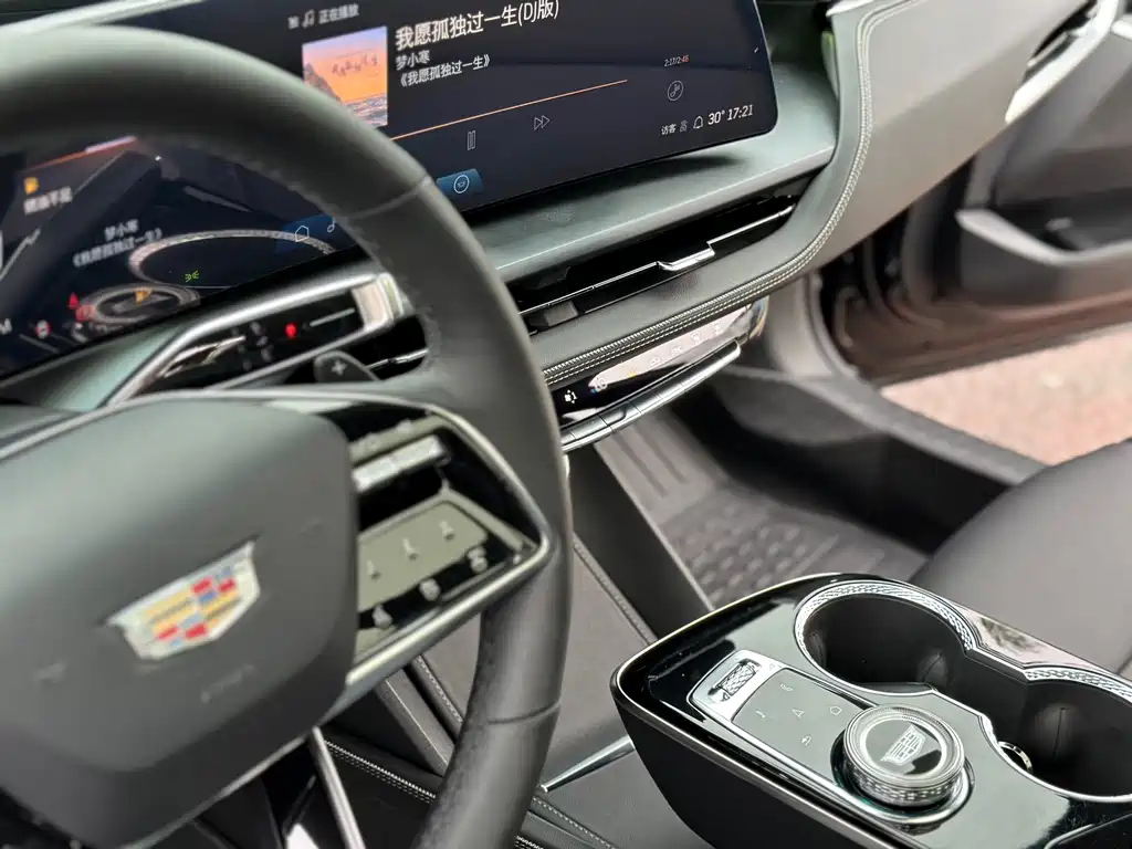 CADILLAC GT4 2023