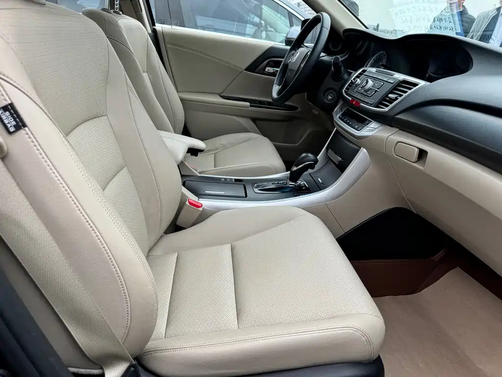 HONDA ACCORD 2015
