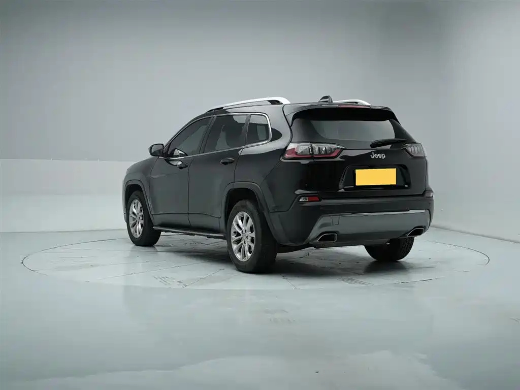 JEEP CHEROKEE 2019