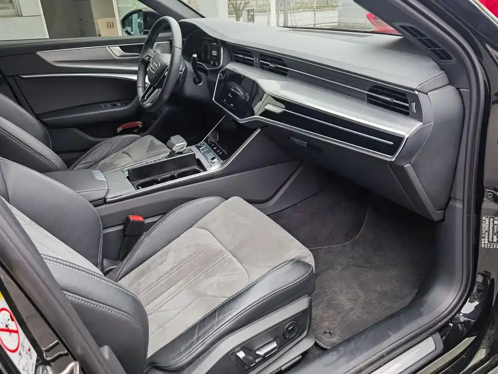 AUDI A6L 2023