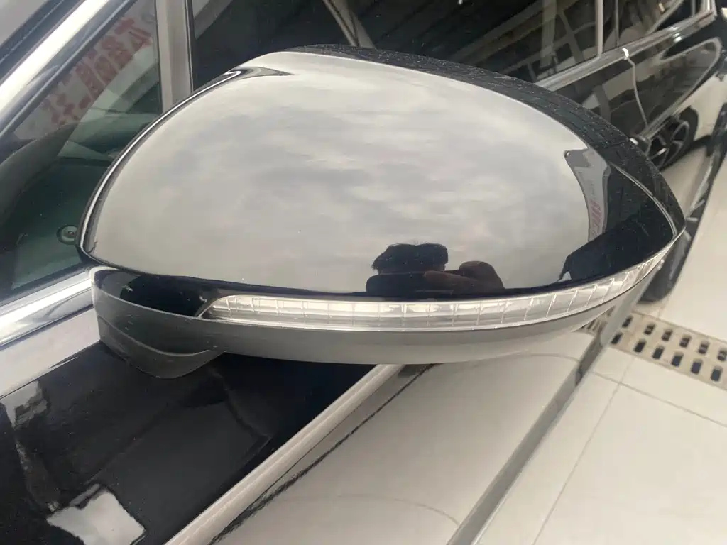VOLKSWAGEN MAGOTAN 2020